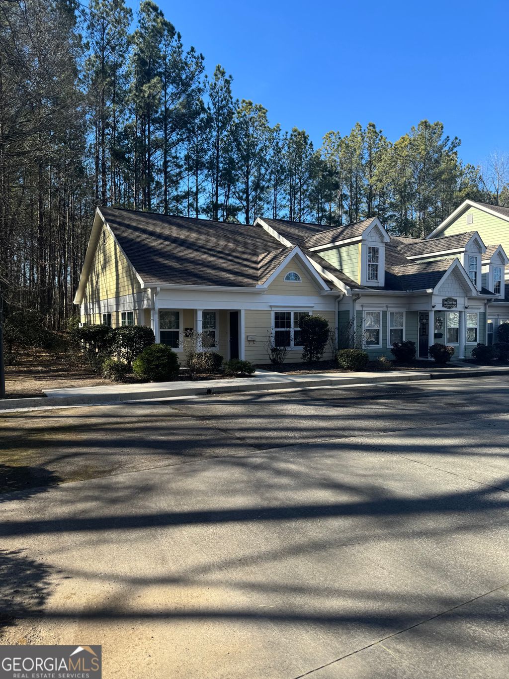 Photo of 500 W Lanier Avenue #508, Fayetteville, GA 30214 (MLS # 10687966)