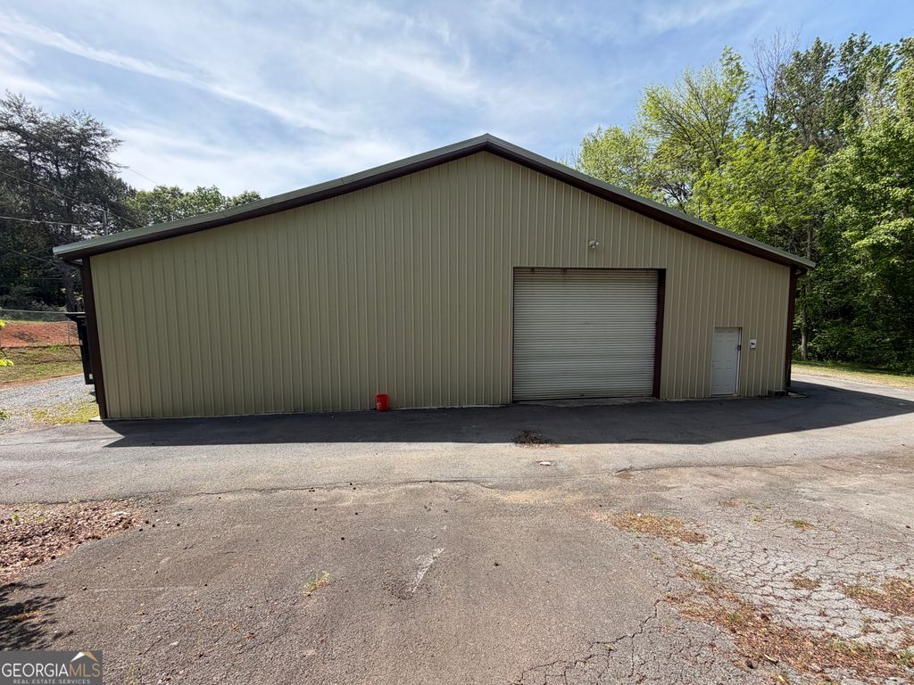 Photo of 1 Albion Drive, Rome, GA 30165 (MLS # 10739135)