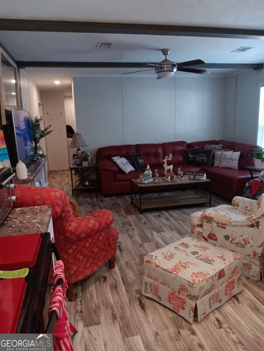 2623 Pineridge DR NE