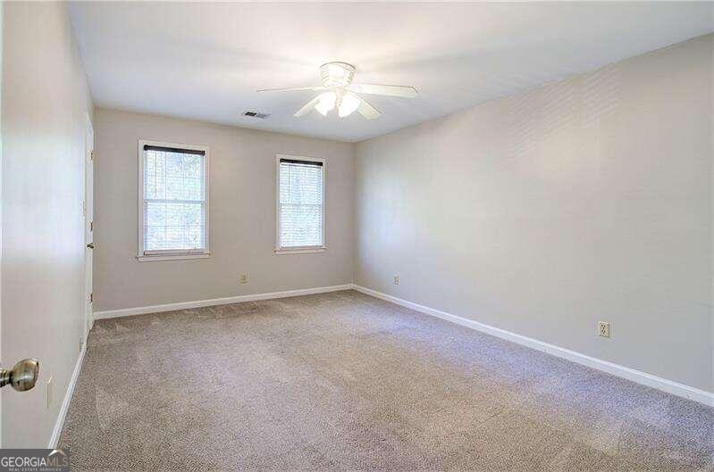 Holly Oaks - Residential