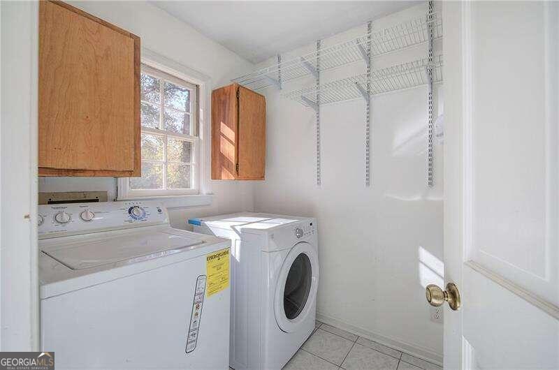 Holly Oaks - Residential