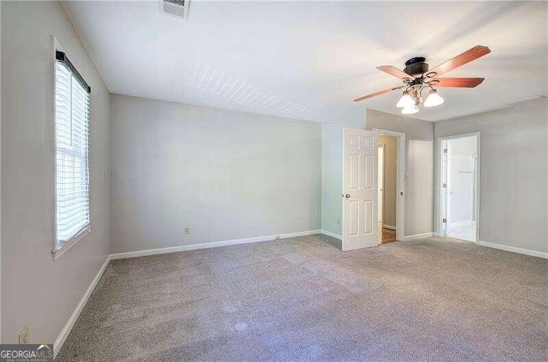 Holly Oaks - Residential