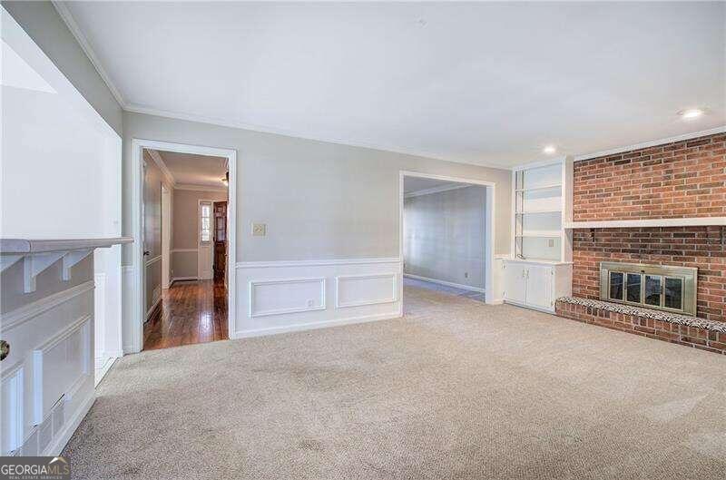 Holly Oaks - Residential