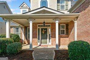 2557 Bay Crest LN