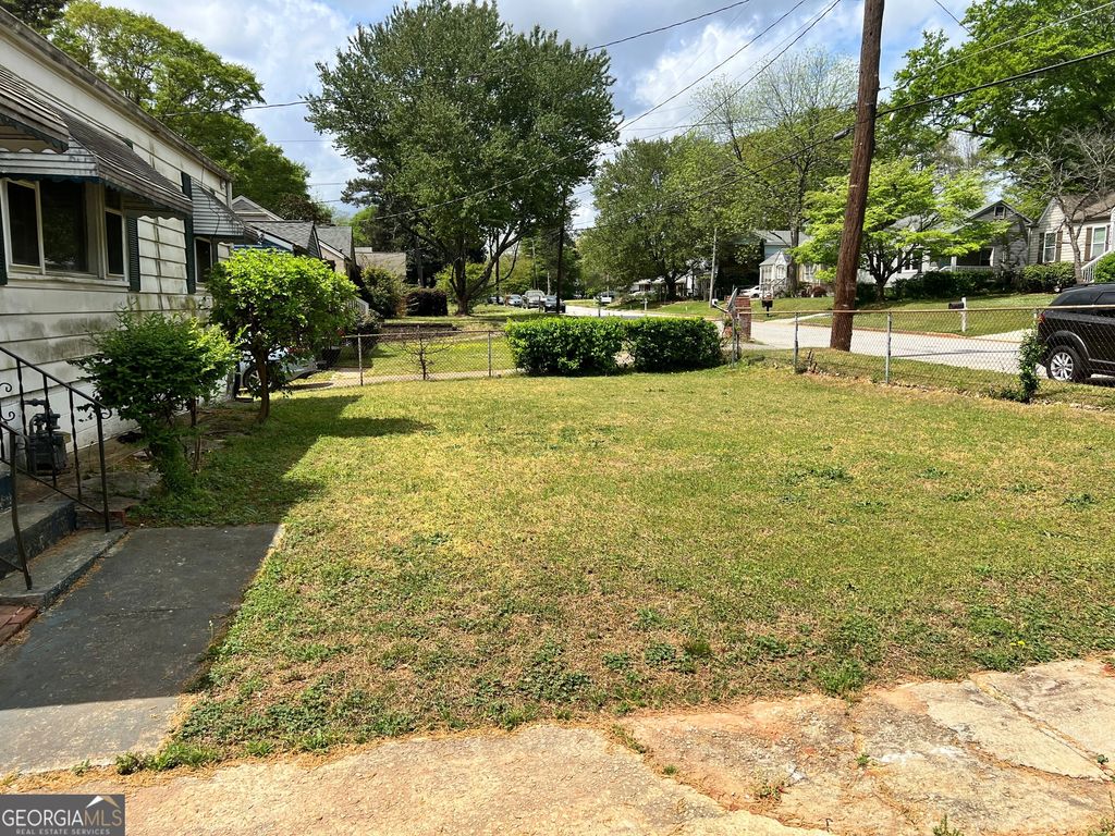 Photo of 1565 May Avenue SE, Atlanta, GA 30316 (MLS # 10781418)