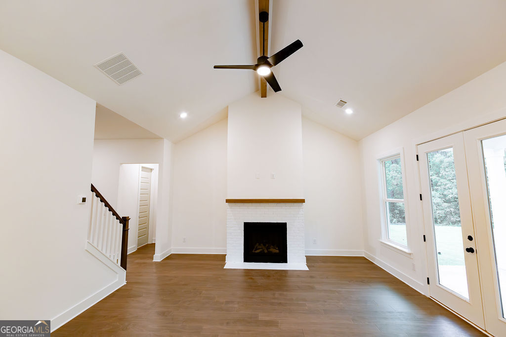 6525 Rhett RUN