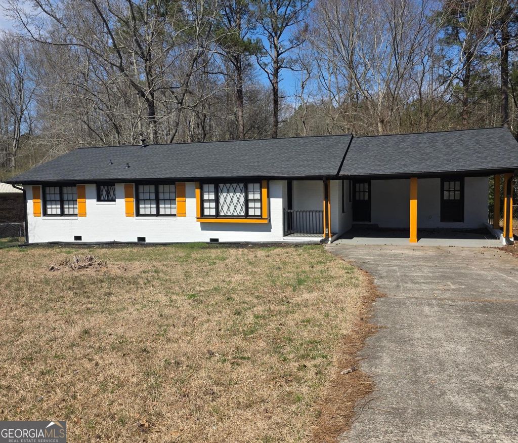 Photo of 411 E Northwood Drive, Griffin, GA 30223 (MLS # 10700985)