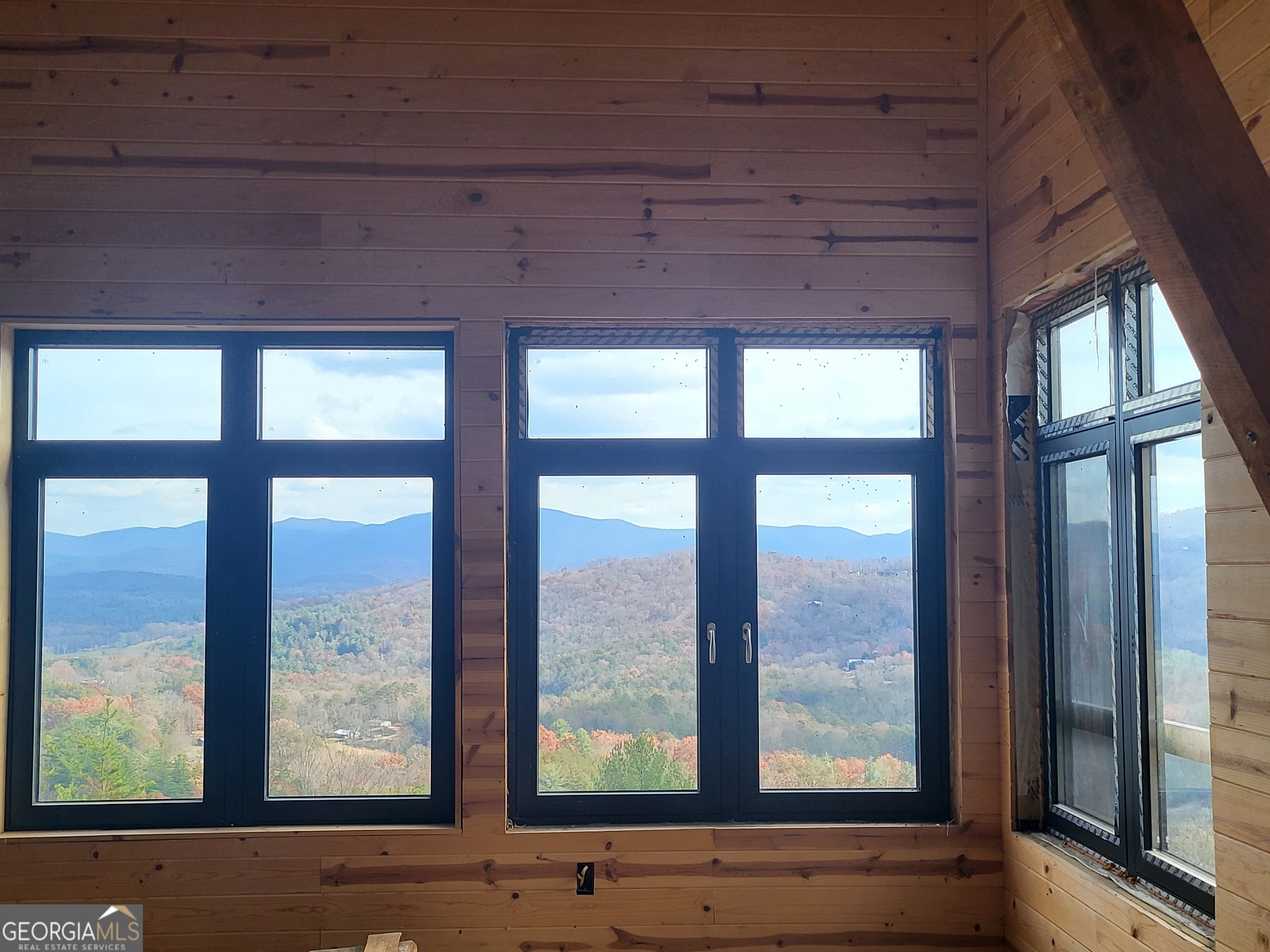 Blairsville, Georgia 30512, United States, 3 Bedrooms Bedrooms, ,4 BathroomsBathrooms,Residential,Active,234940