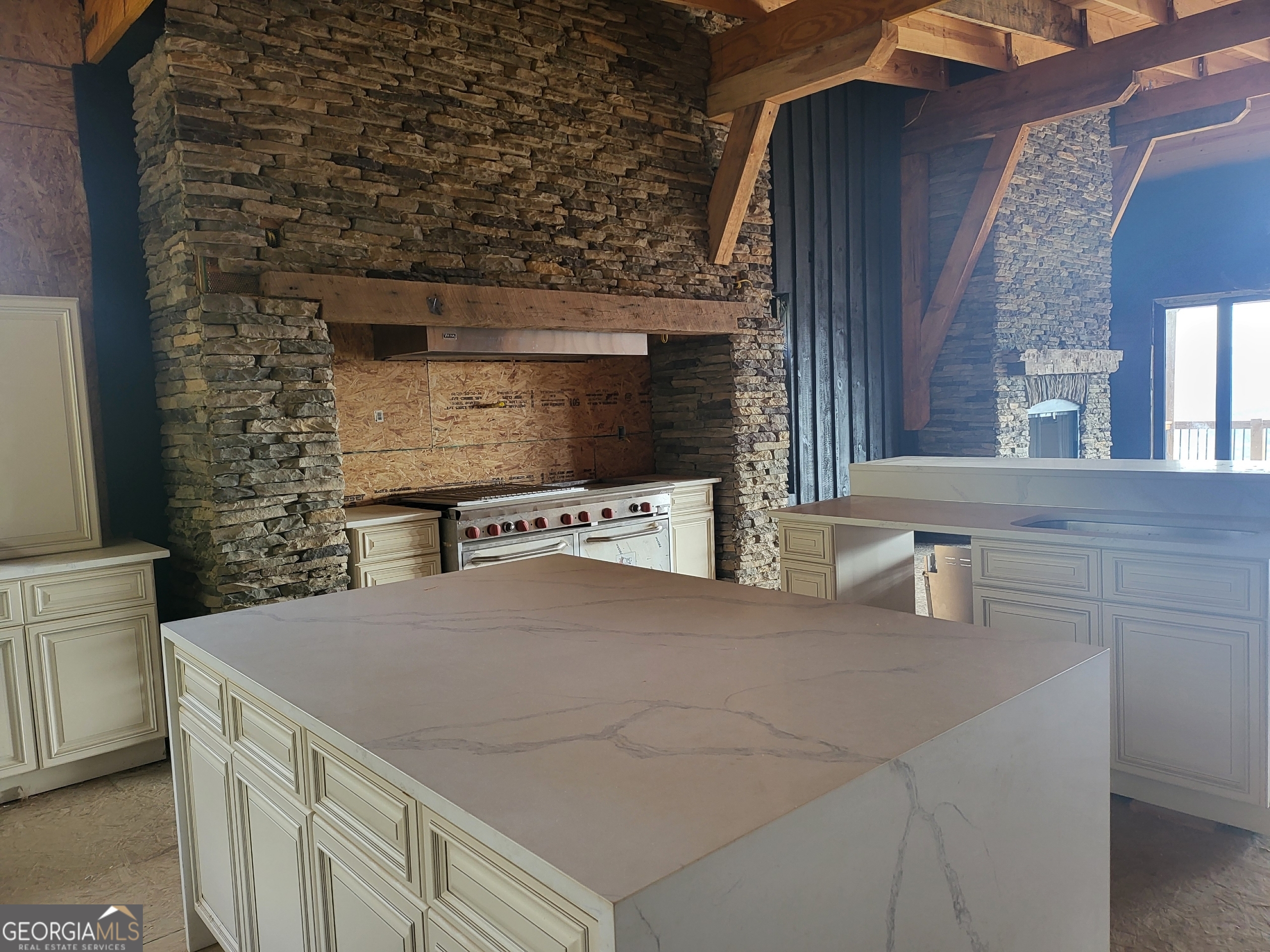 Blairsville, Georgia 30512, United States, 3 Bedrooms Bedrooms, ,4 BathroomsBathrooms,Residential,Active,234940