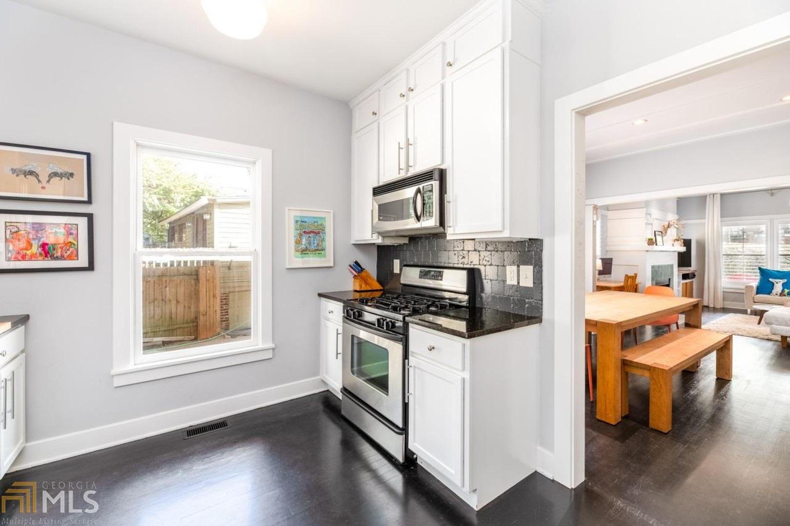 Ormewood Park - Woodland Hills - Residential
