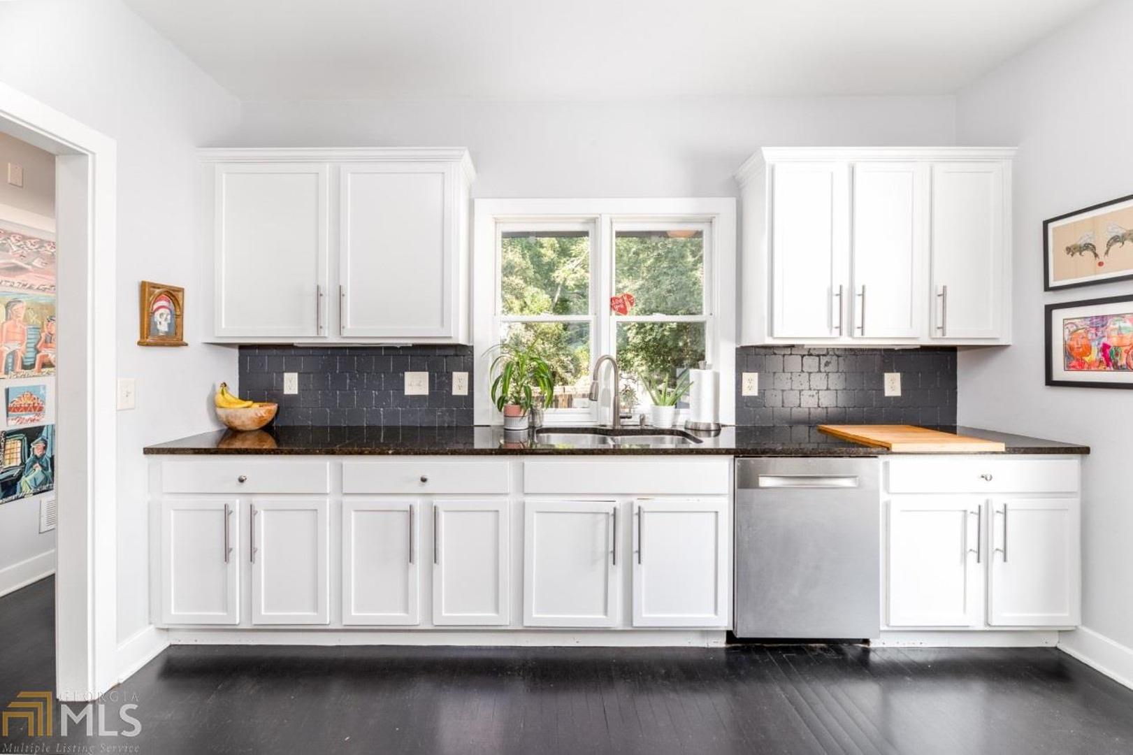 Ormewood Park - Woodland Hills - Residential