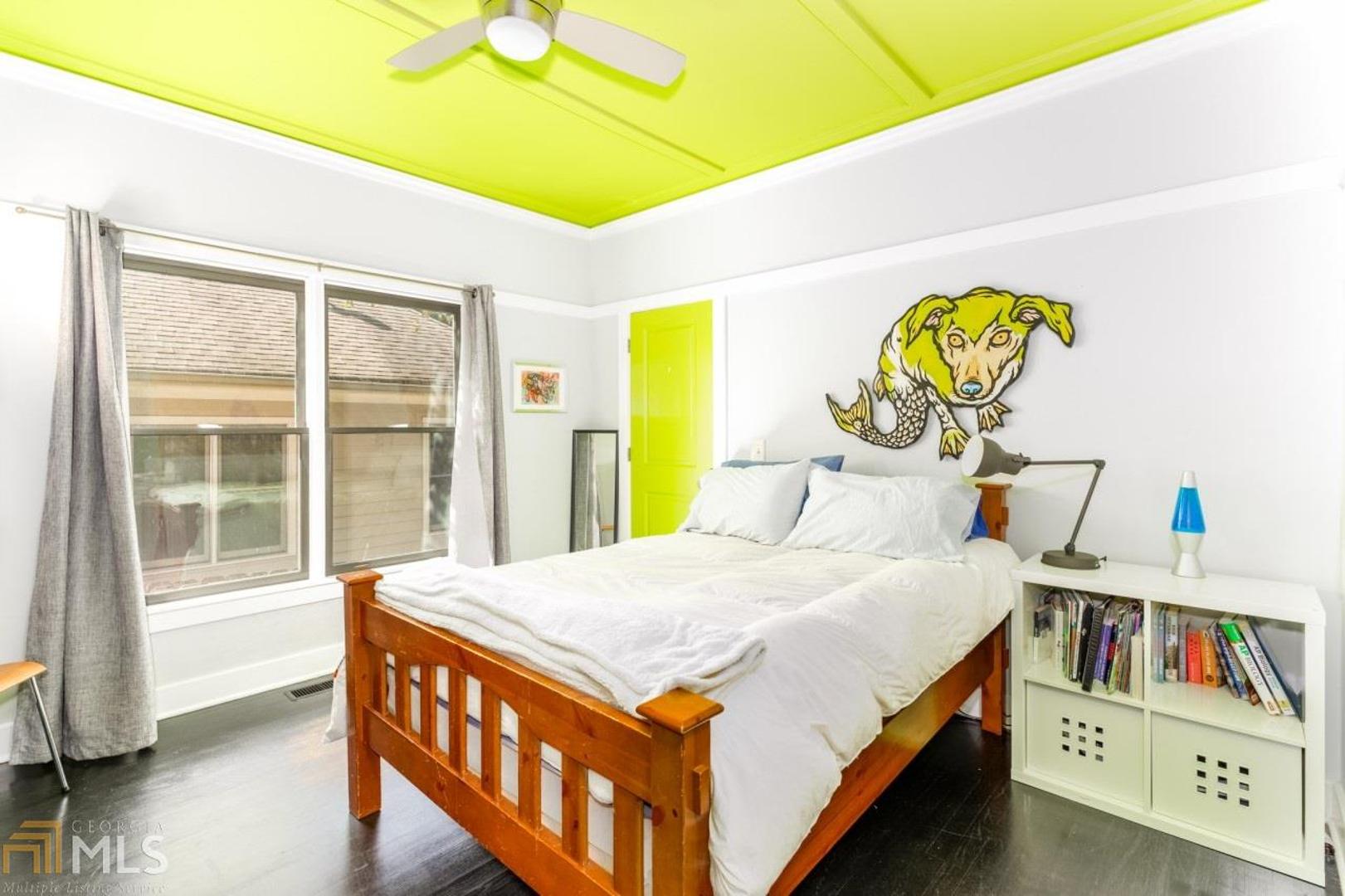 Ormewood Park - Woodland Hills - Residential