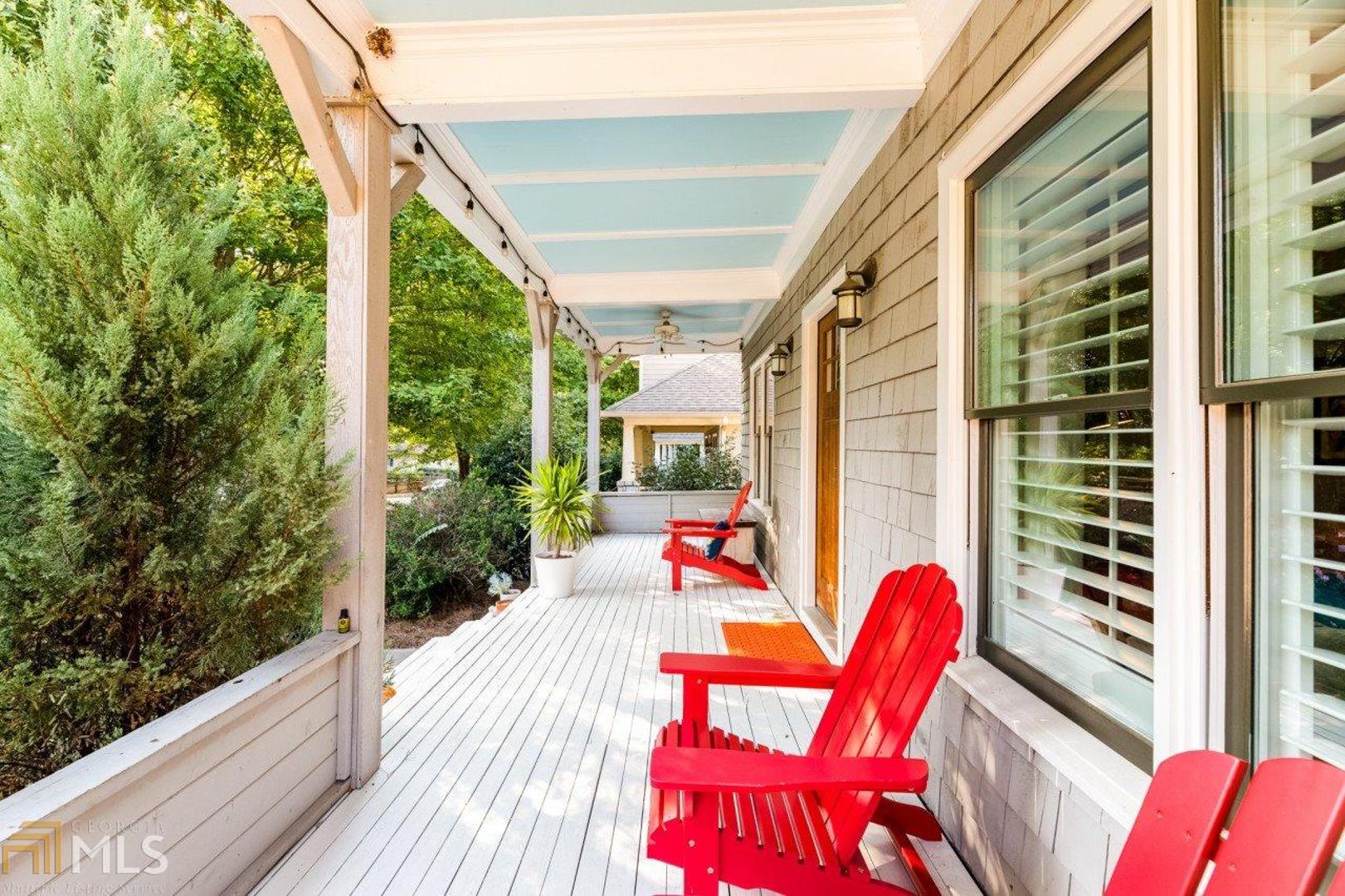 Ormewood Park - Woodland Hills - Residential