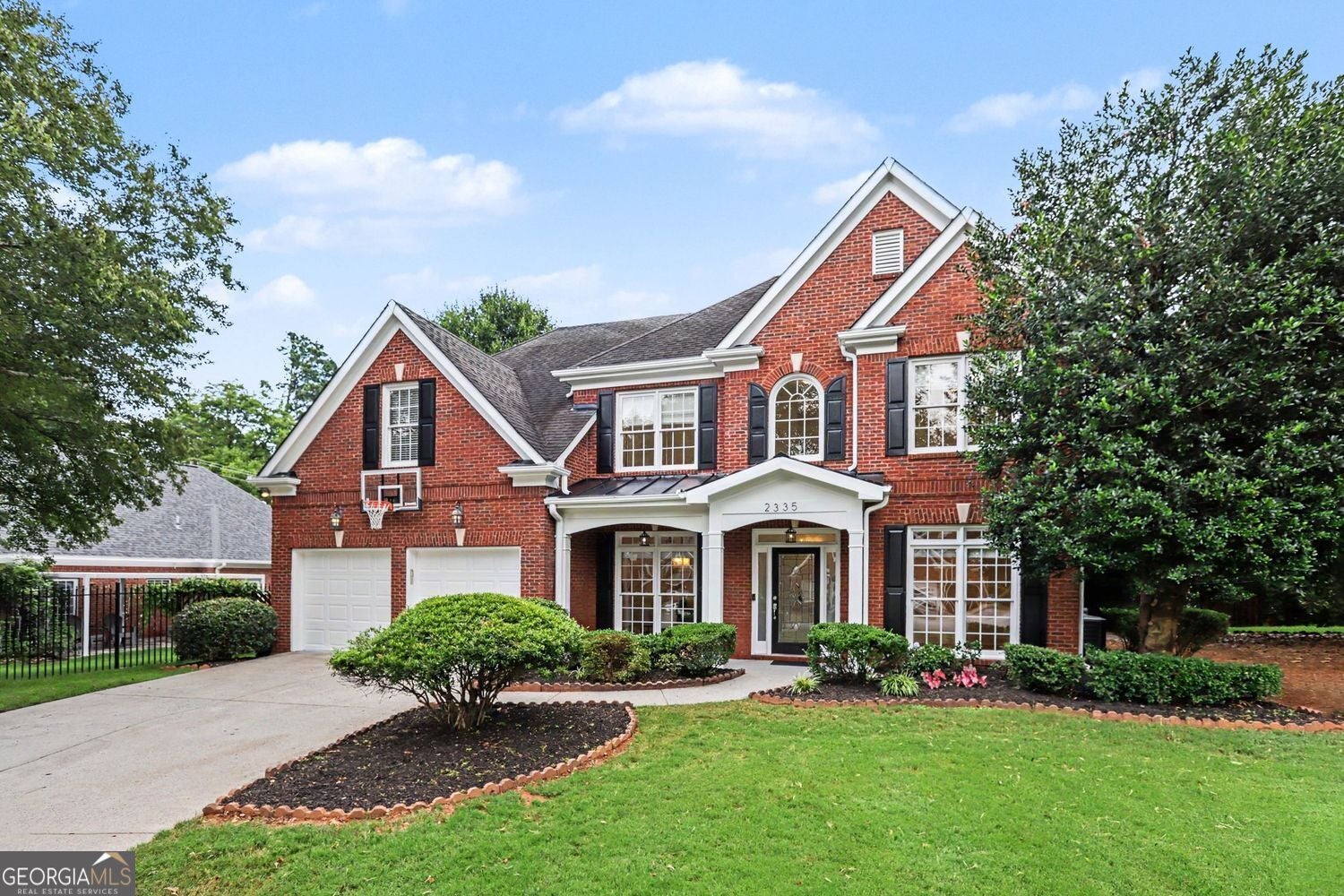2335 Oakshire CT
