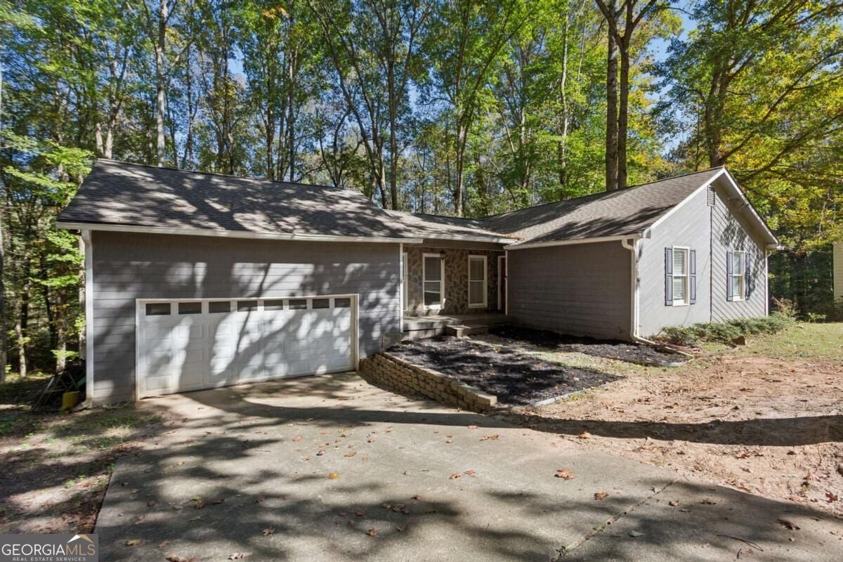114 Corley CIR