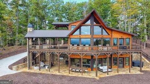 A home in Mineral Bluff