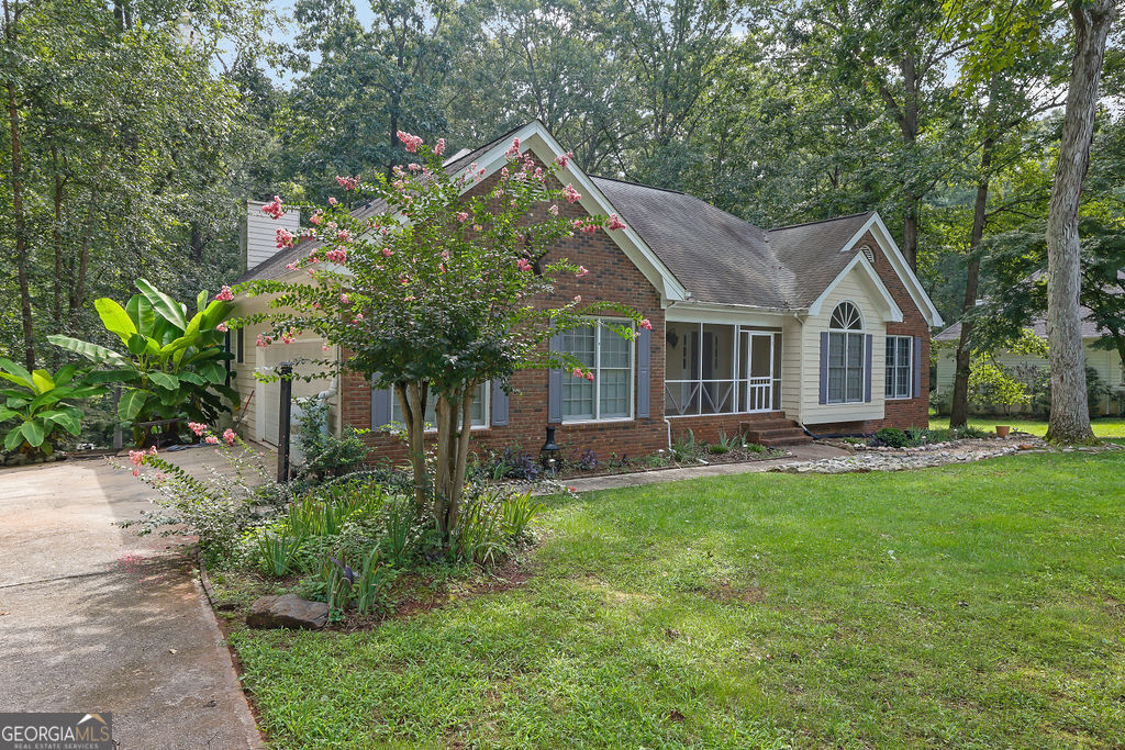 3075 Superior DR