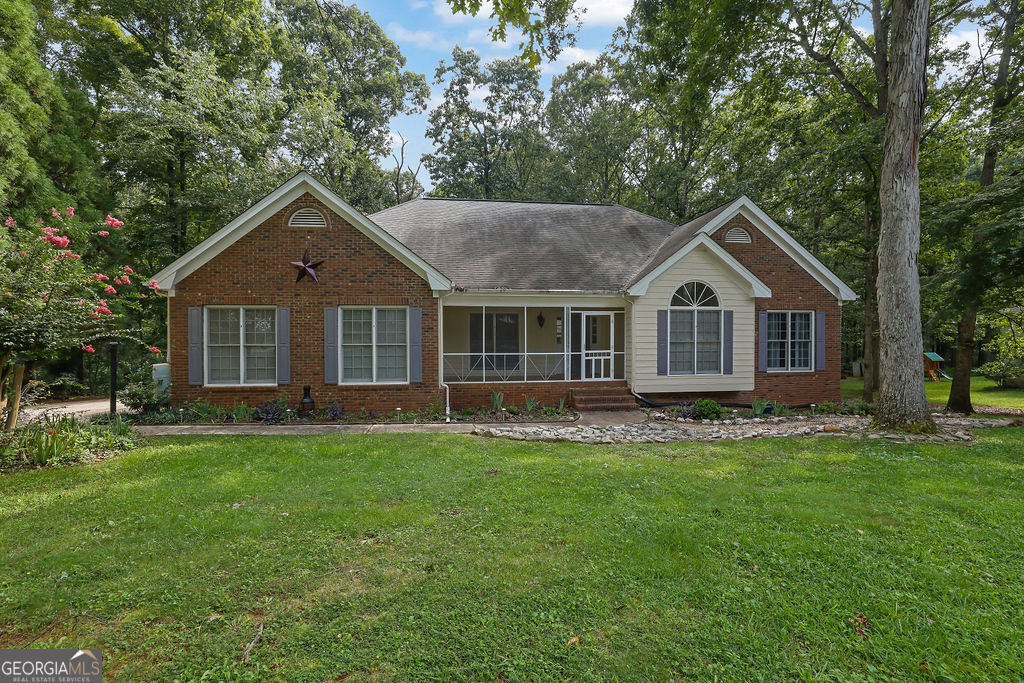 3075 Superior DR