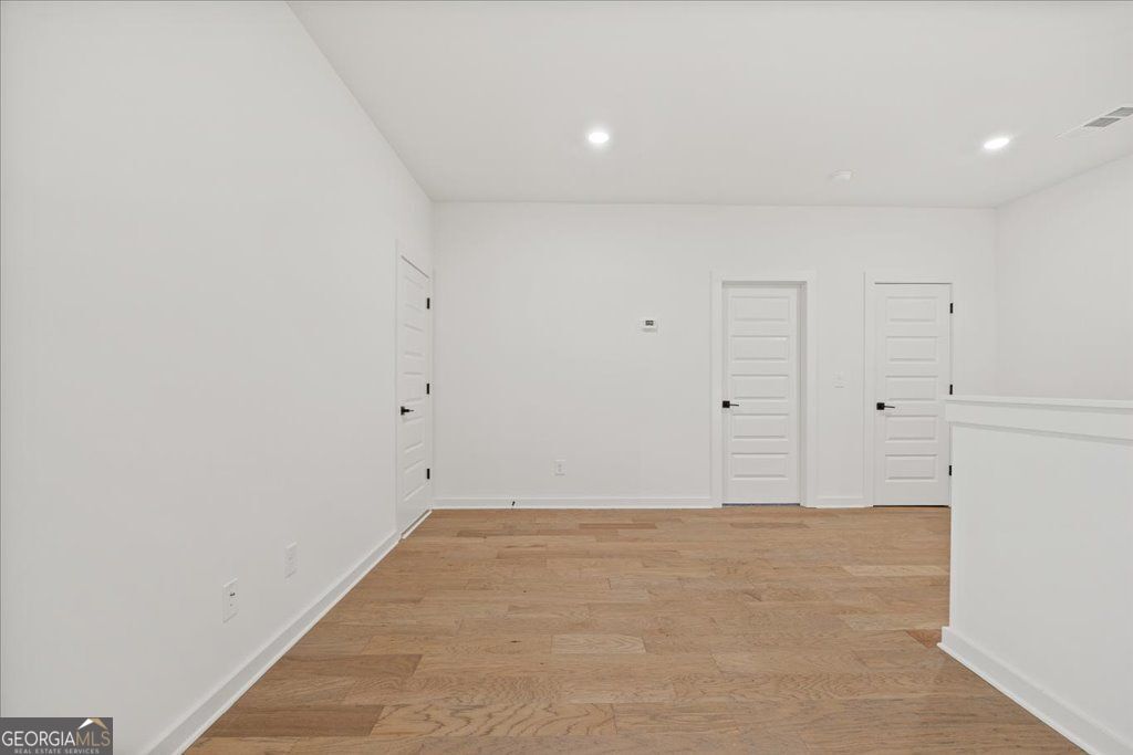 Gainesville, Georgia 30506, United States, 4 Bedrooms Bedrooms, ,4 BathroomsBathrooms,Residential,Active,223212