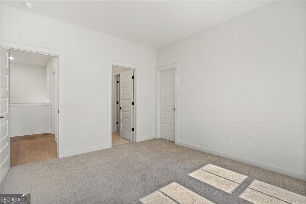 Gainesville, Georgia 30506, United States, 4 Bedrooms Bedrooms, ,4 BathroomsBathrooms,Residential,Active,223212