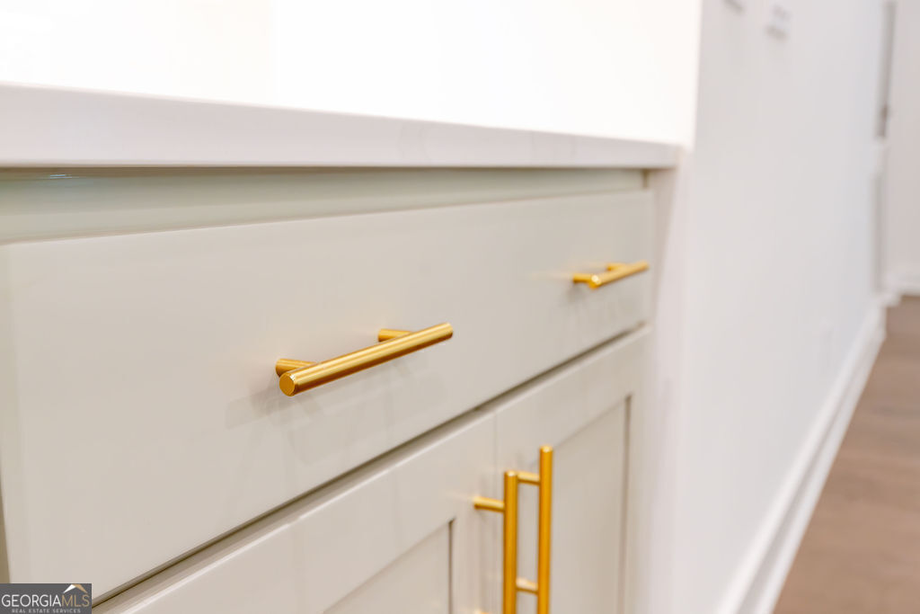 Gainesville, Georgia 30506, United States, 4 Bedrooms Bedrooms, ,4 BathroomsBathrooms,Residential,Active,223212