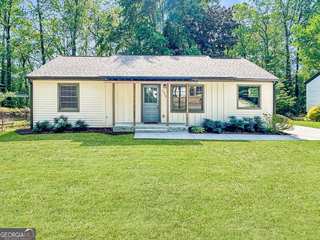 Photo of 2350 Old Spring Road SE, Smyrna, GA 30080 (MLS # 10730206)