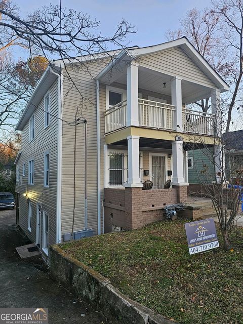 1049 Martin Luther King Jr DR NW Atlanta GA 30314