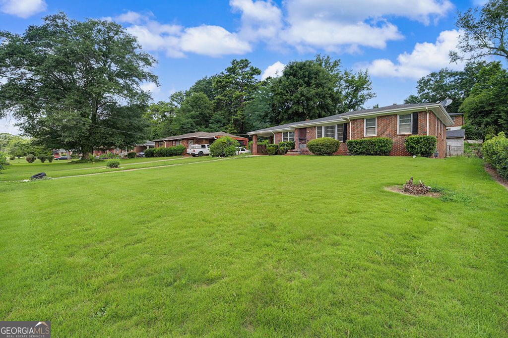 Photo of 2655 Miriam Lane, Decatur, GA 30032 (MLS # 10809083)