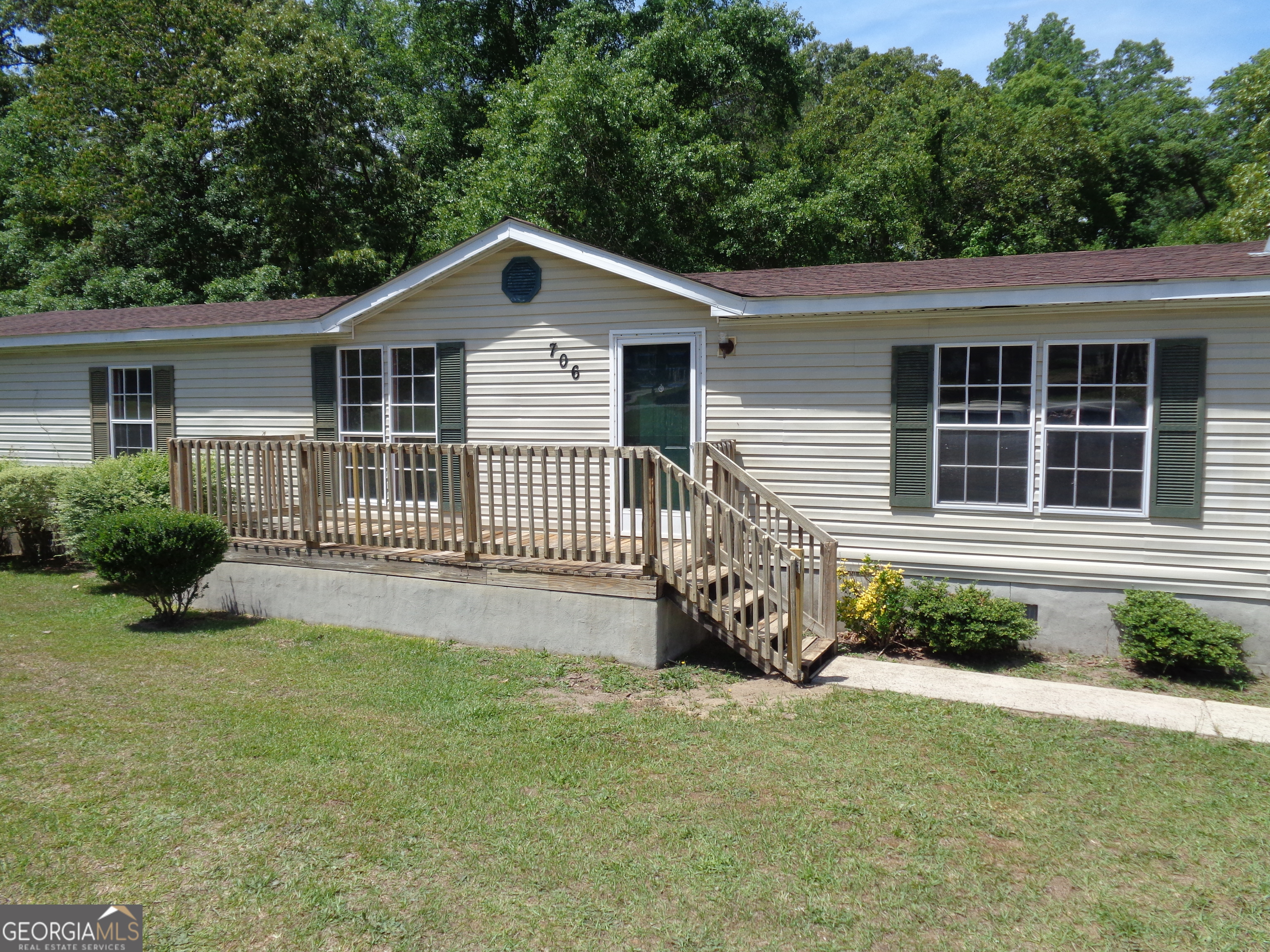 706 Chapman RD