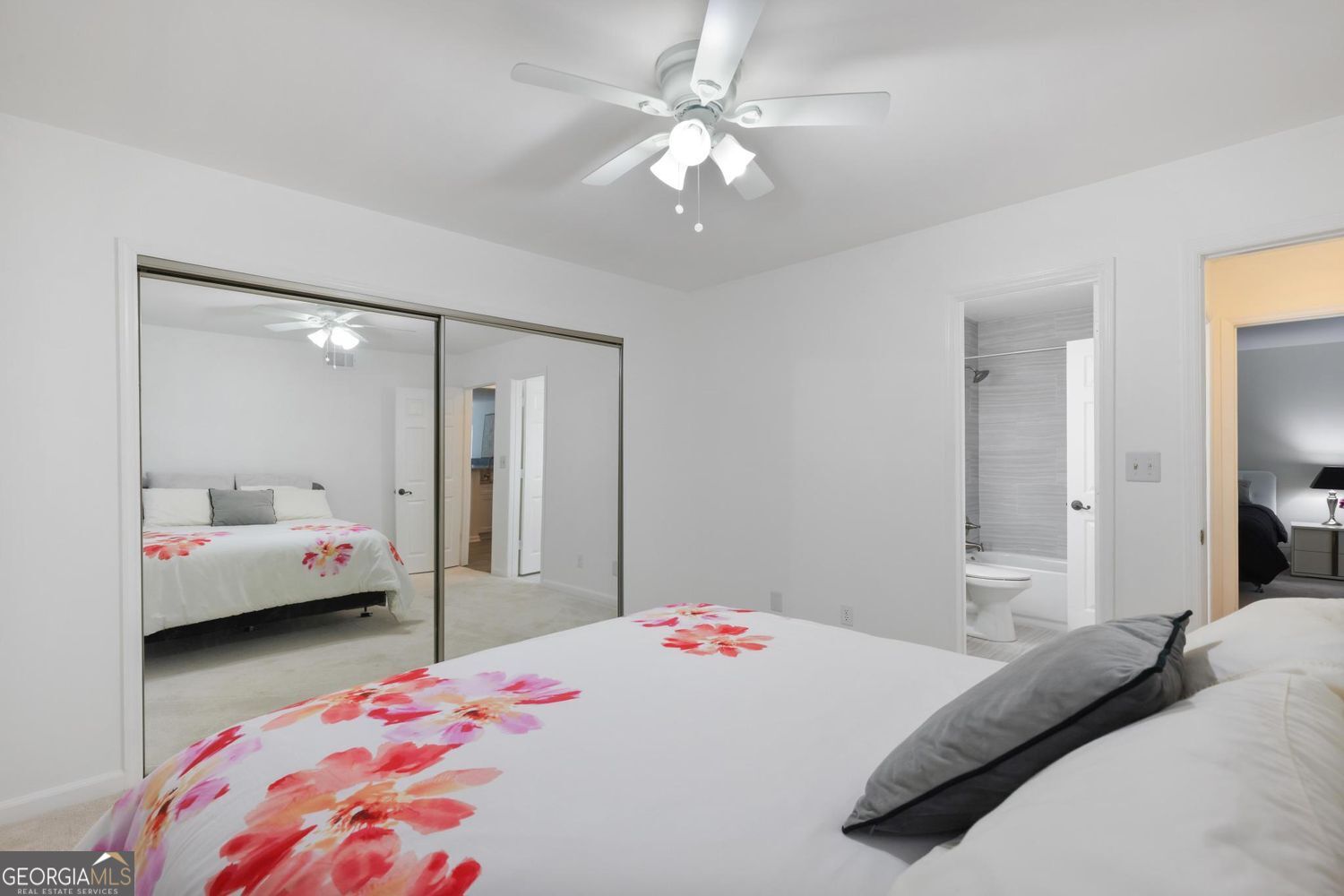 RIVERMONT VILLAGE - Residential