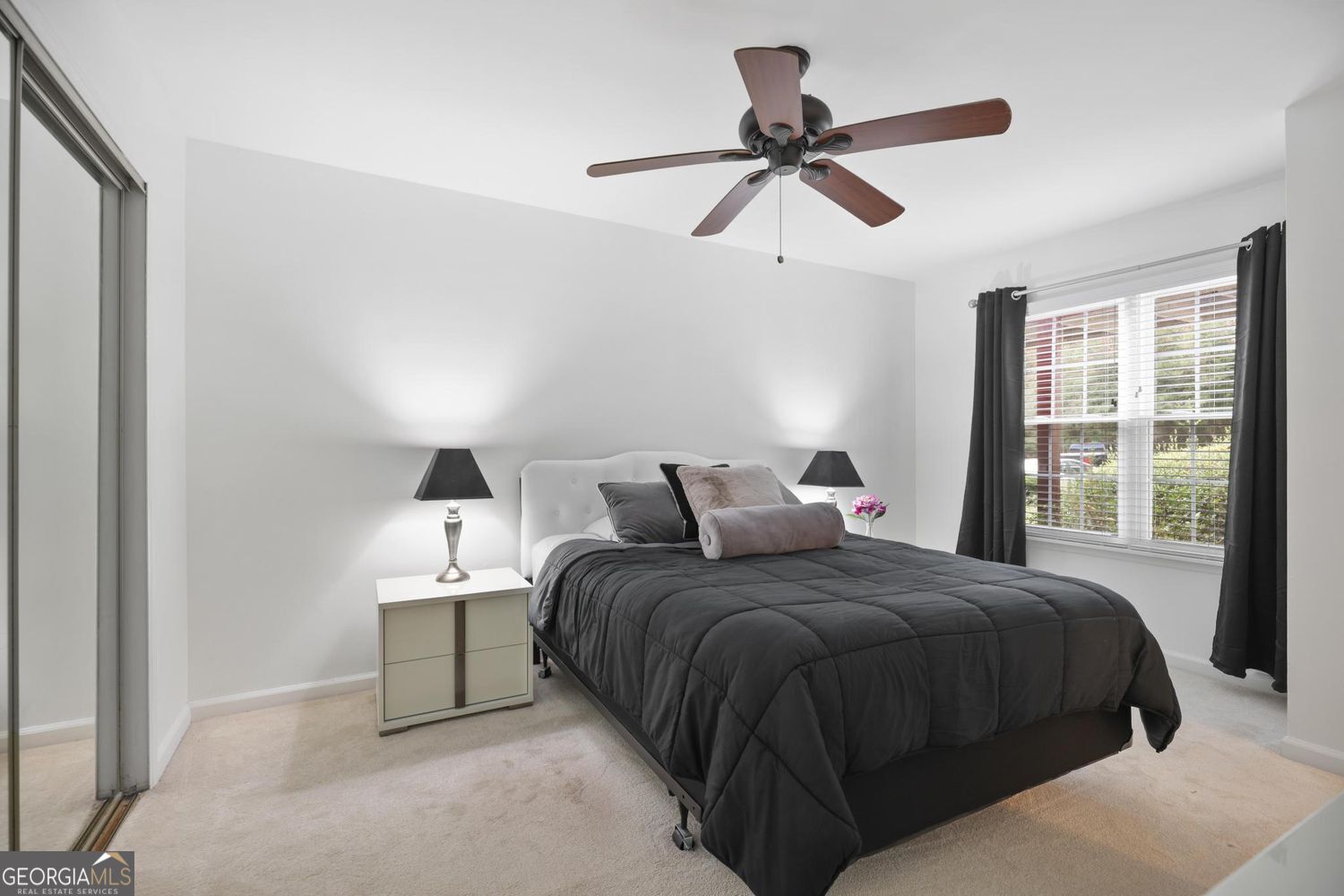 RIVERMONT VILLAGE - Residential