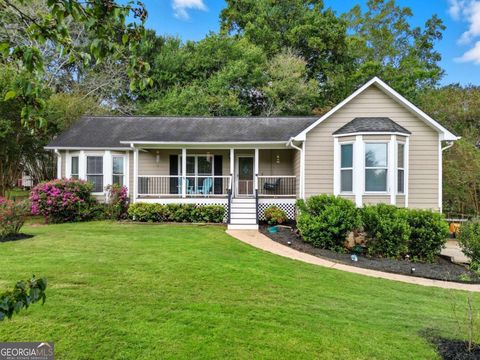516 E Cherokee CT Woodstock GA 30188