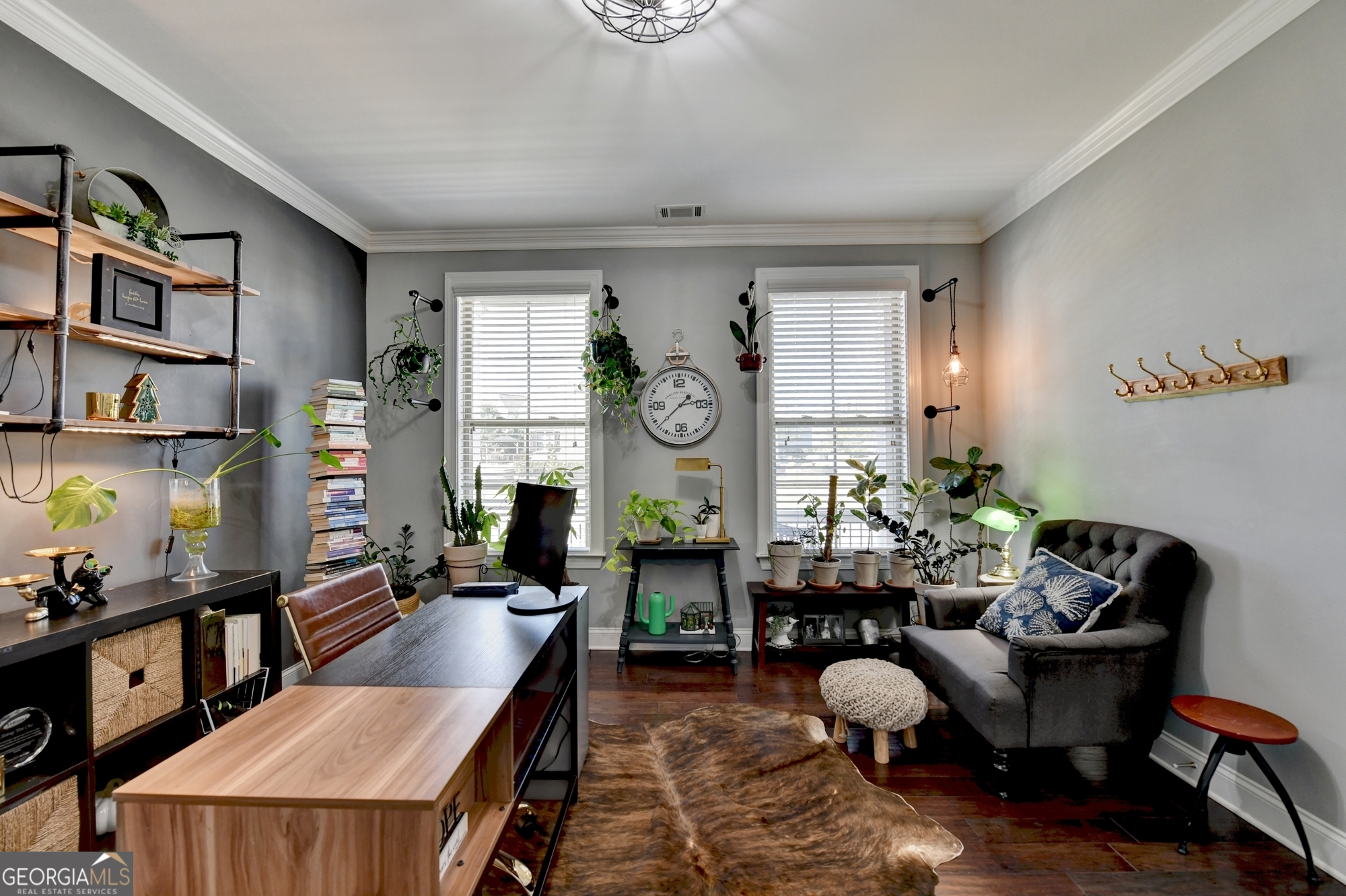 4071 Woodward Walk LN