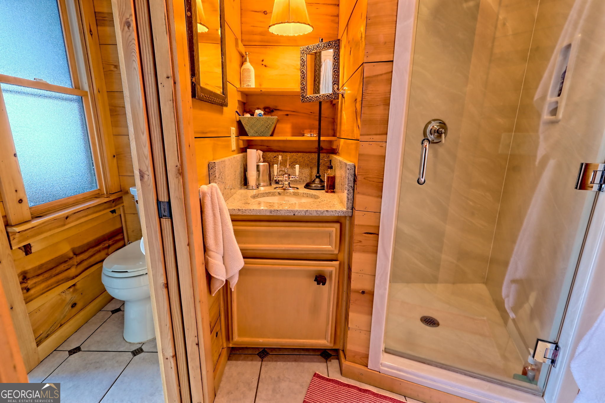 Clayton, Georgia 30525, United States, 4 Bedrooms Bedrooms, ,5 BathroomsBathrooms,Residential,Active,161022