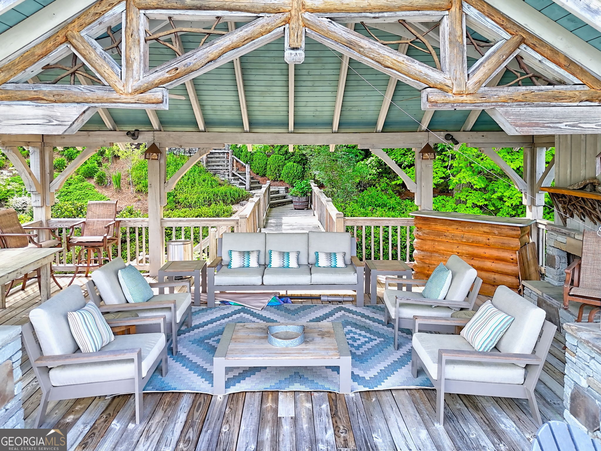 Clayton, Georgia 30525, United States, 4 Bedrooms Bedrooms, ,5 BathroomsBathrooms,Residential,Active,161022