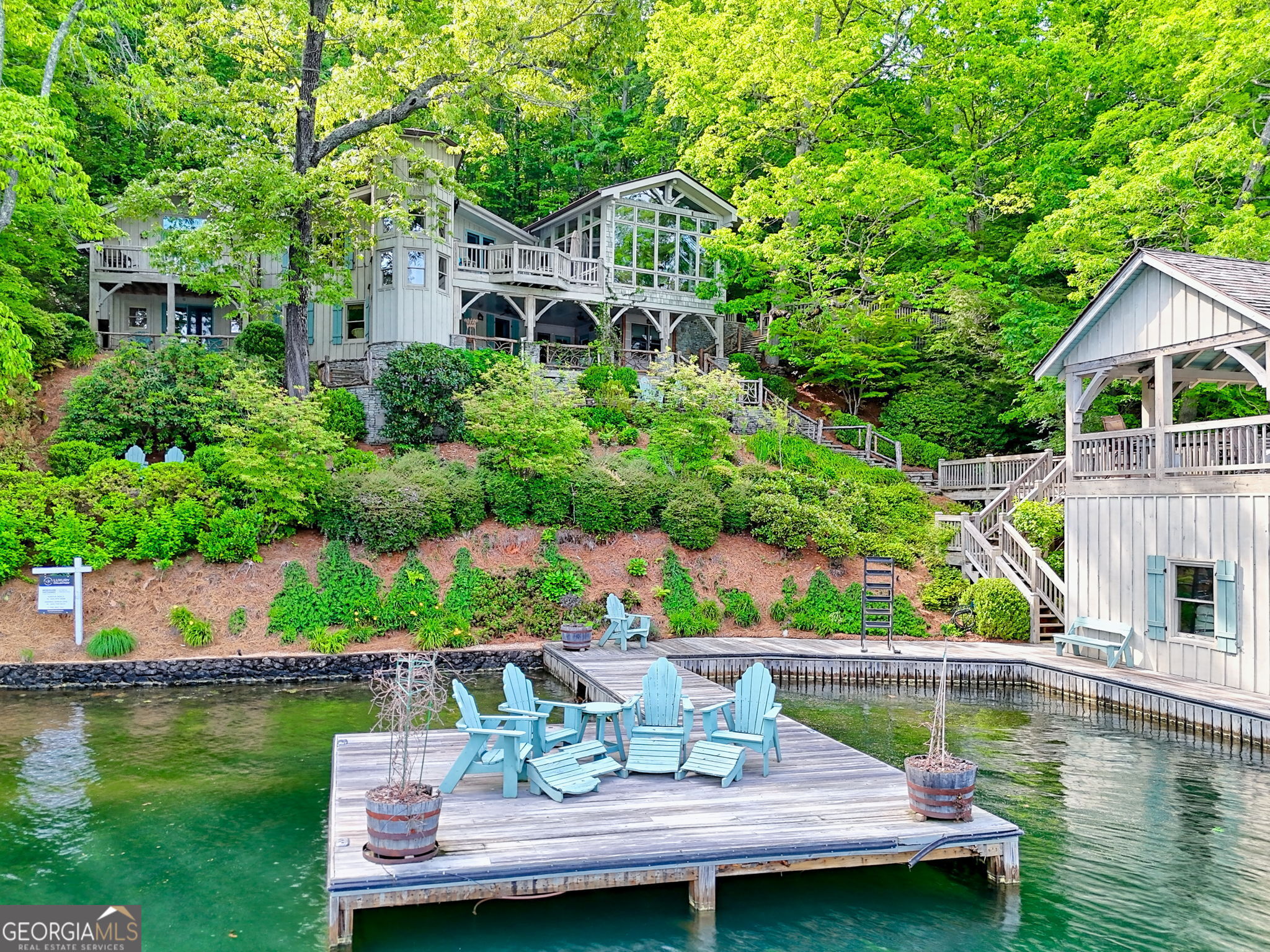 Clayton, Georgia 30525, United States, 4 Bedrooms Bedrooms, ,5 BathroomsBathrooms,Residential,Active,161022