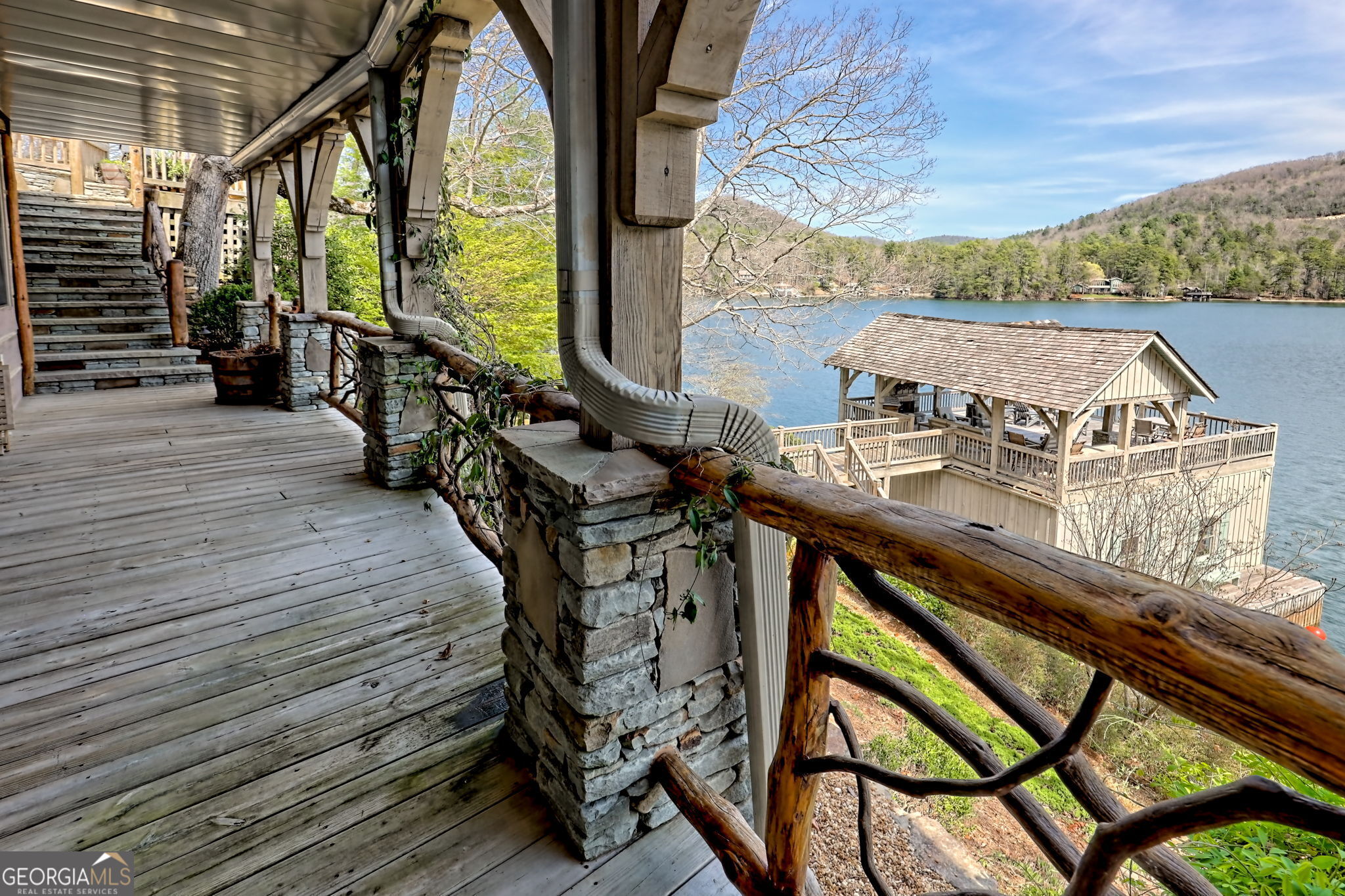 Clayton, Georgia 30525, United States, 4 Bedrooms Bedrooms, ,5 BathroomsBathrooms,Residential,Active,161022