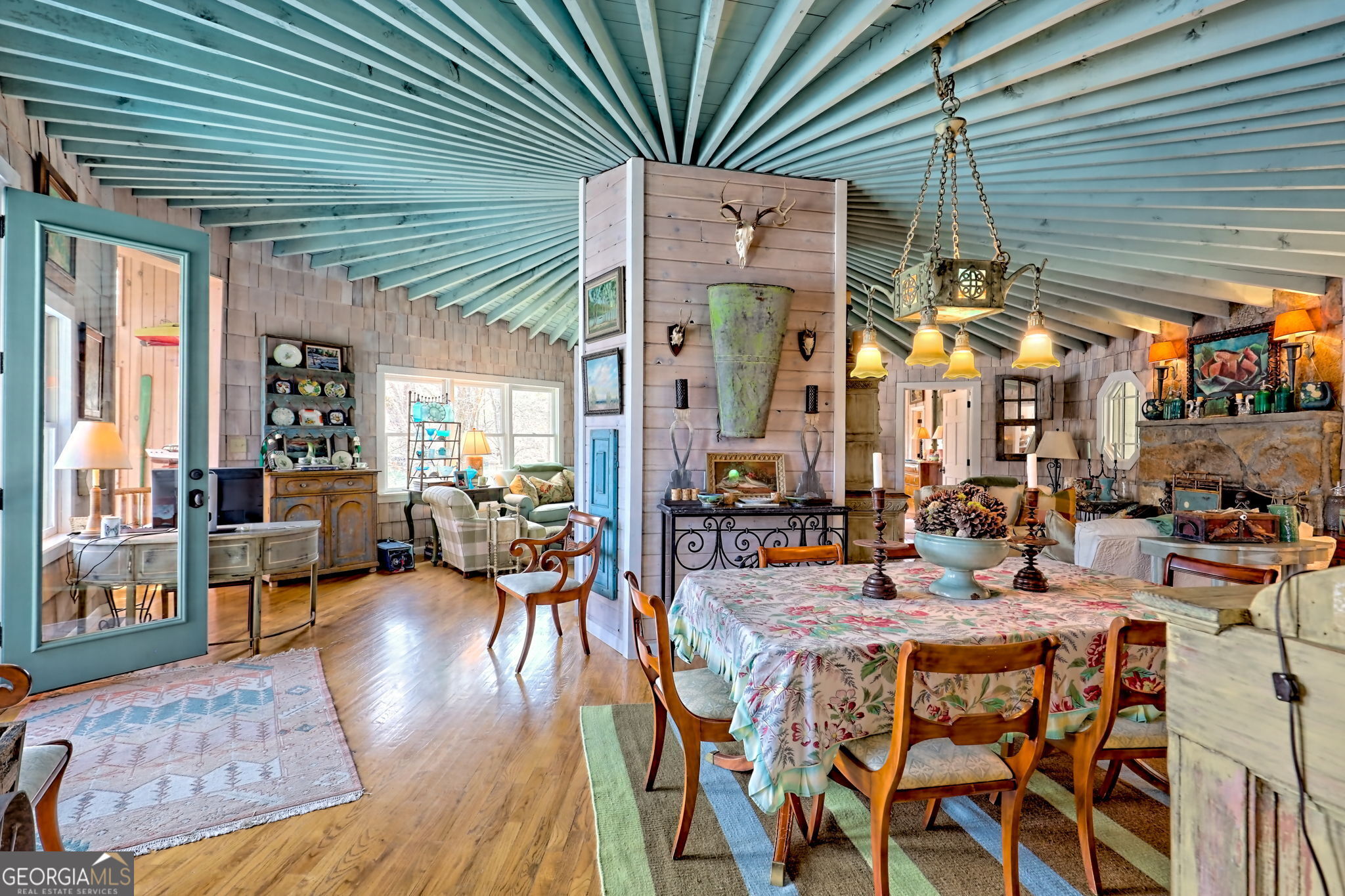 Clayton, Georgia 30525, United States, 4 Bedrooms Bedrooms, ,5 BathroomsBathrooms,Residential,Active,161022