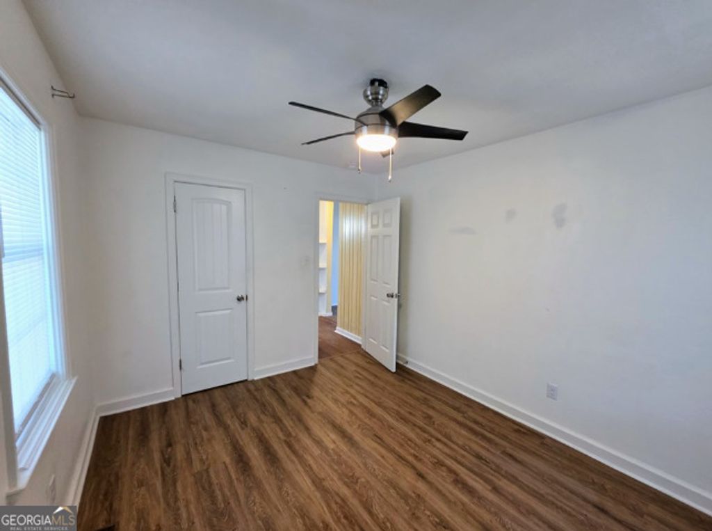 Photo of 939 Crawford Drive, Albany, GA 31705 (MLS # 10662380)