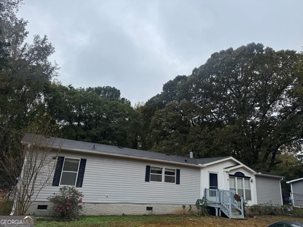 Photo of 105 Skyline Drive, Hampton, GA 30228 (MLS # 10632875)