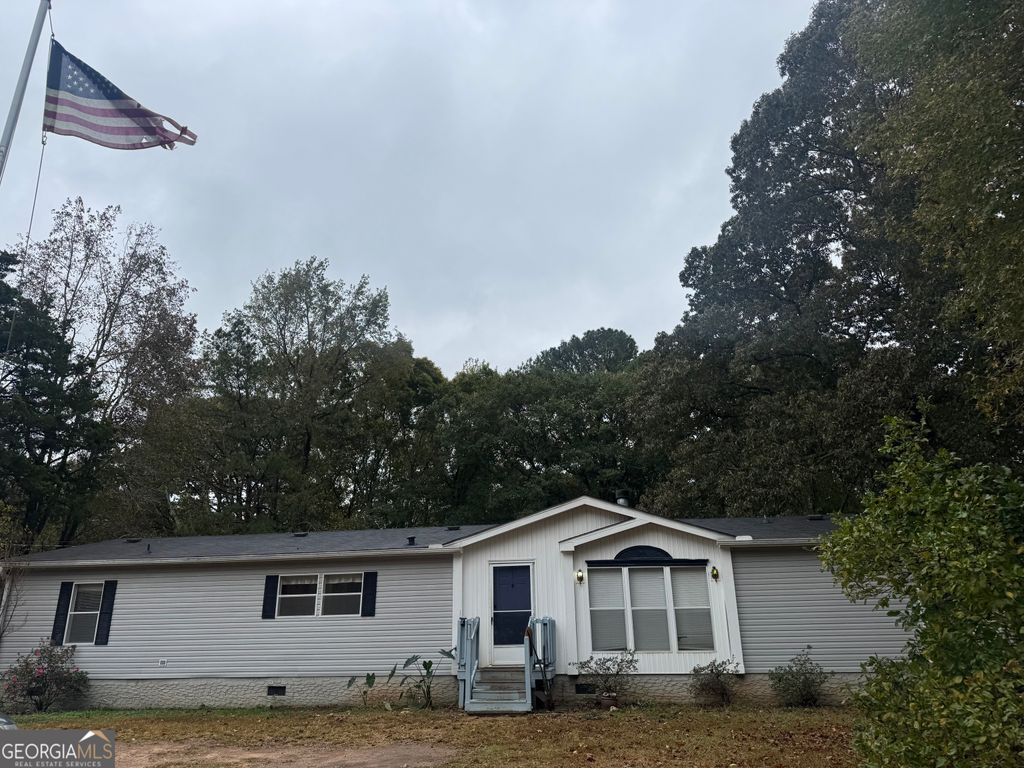 Photo of 105 Skyline Drive, Hampton, GA 30228 (MLS # 10632875)