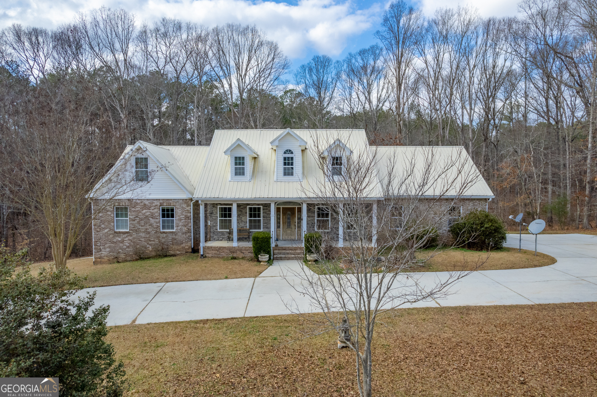 550 Oak Ridge DR