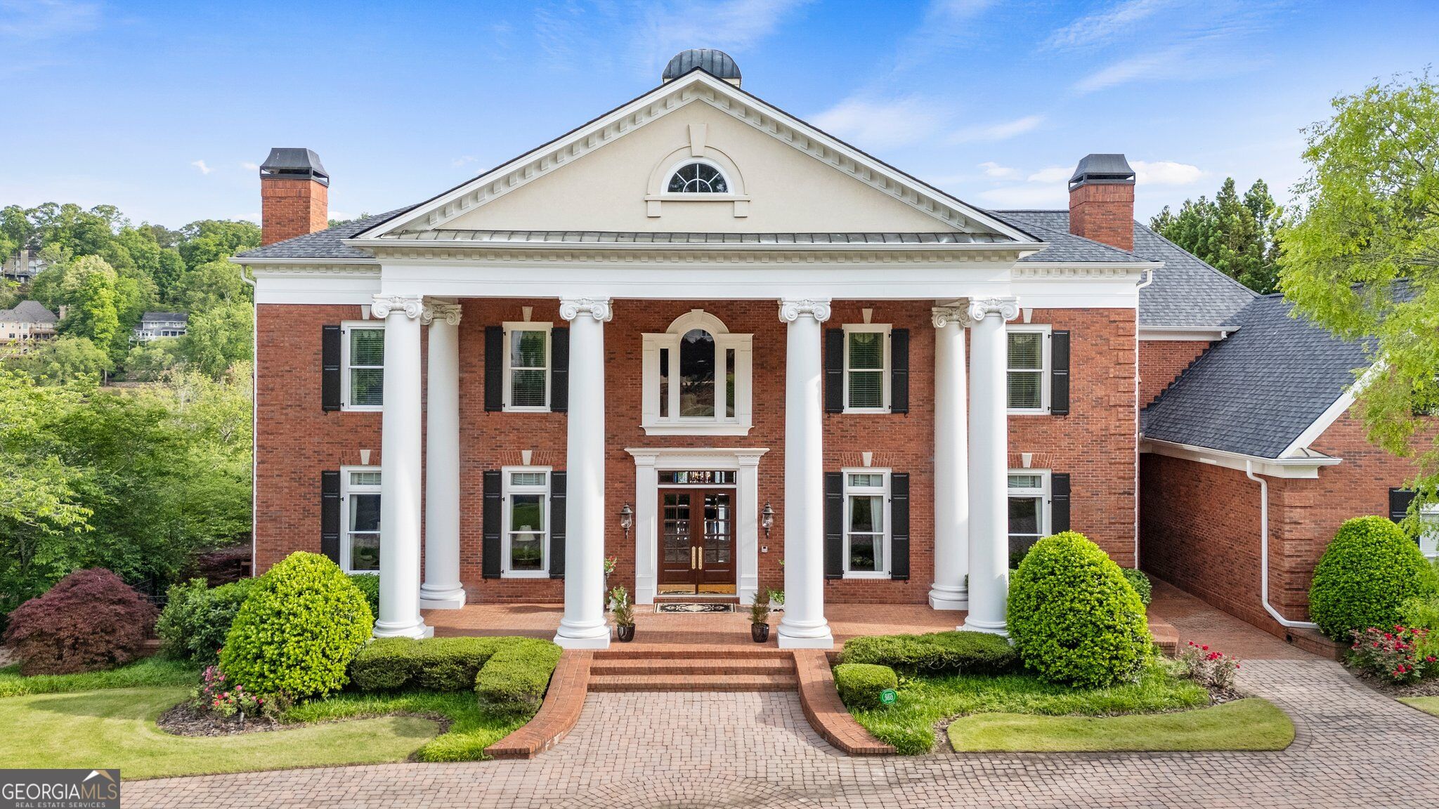 1075 Carnoustie LN