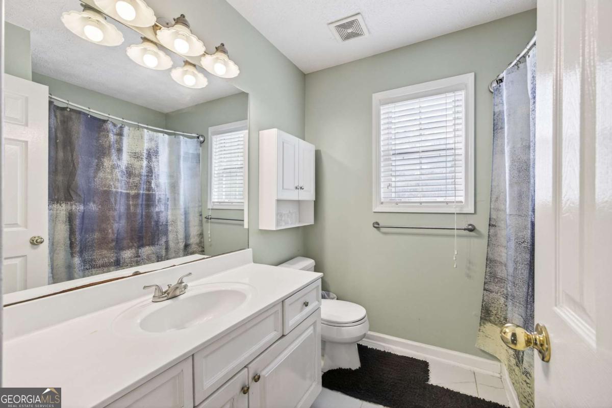 Eagle Glen - Residential