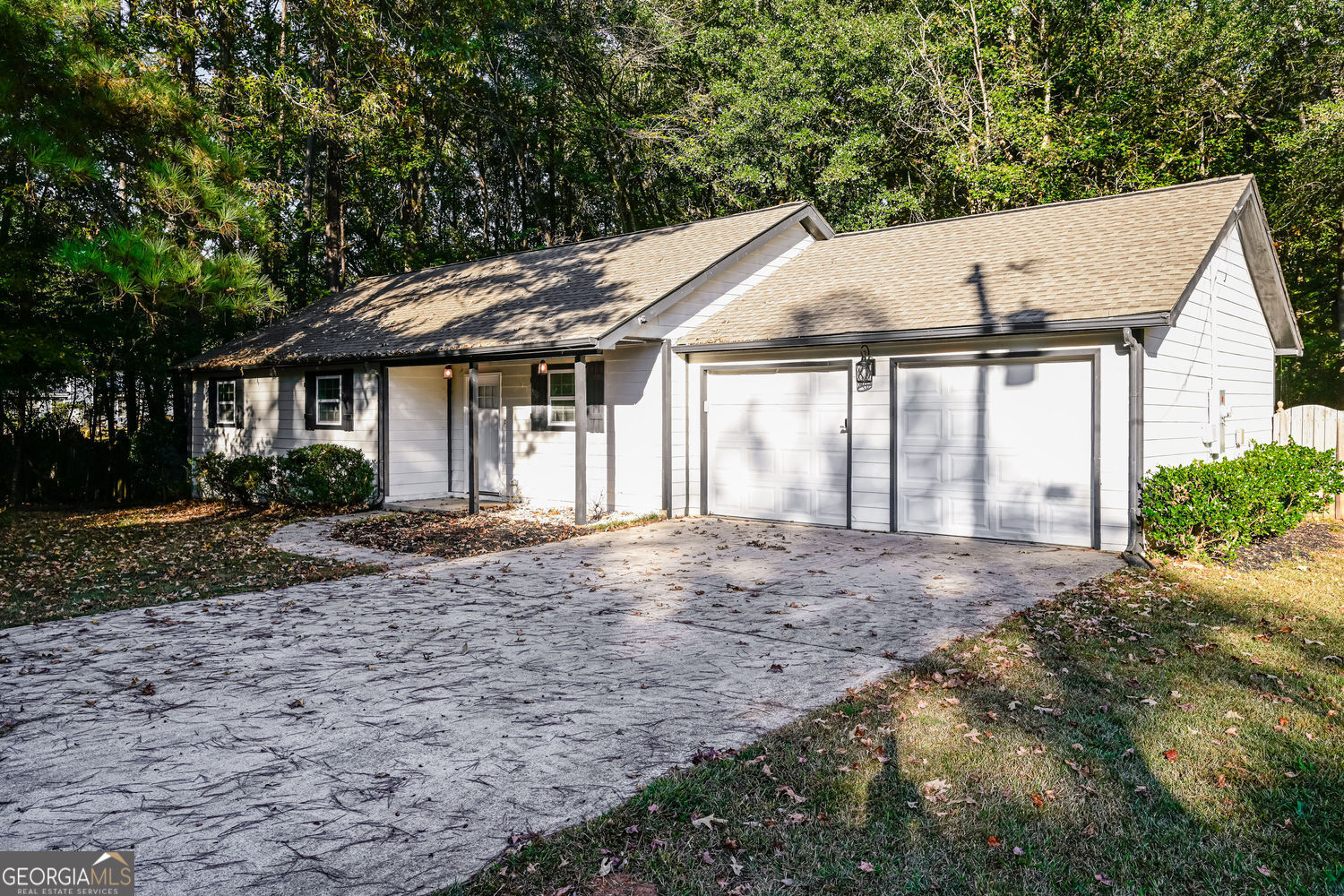 COUNTRY WOODS - Residential