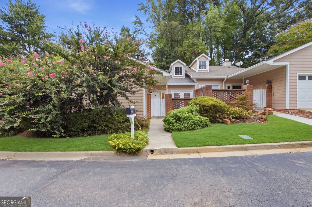 Photo of 2958 Crosswycke Forest Drive NE, Brookhaven, GA 30319 (MLS # 10851653)