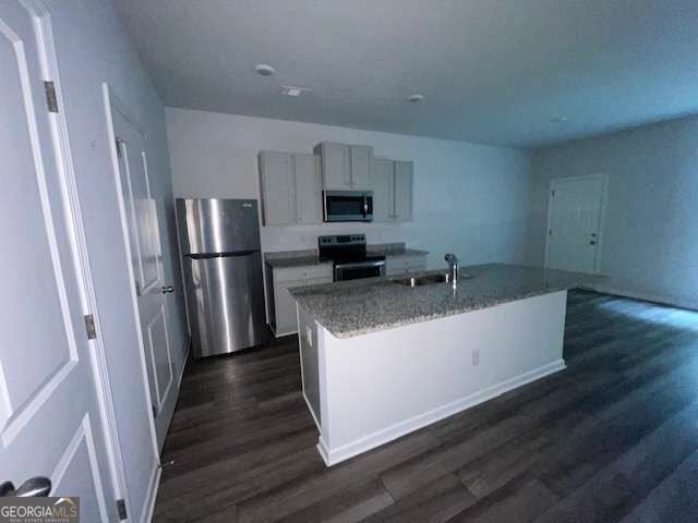 285 NE Oakwood DR NE
