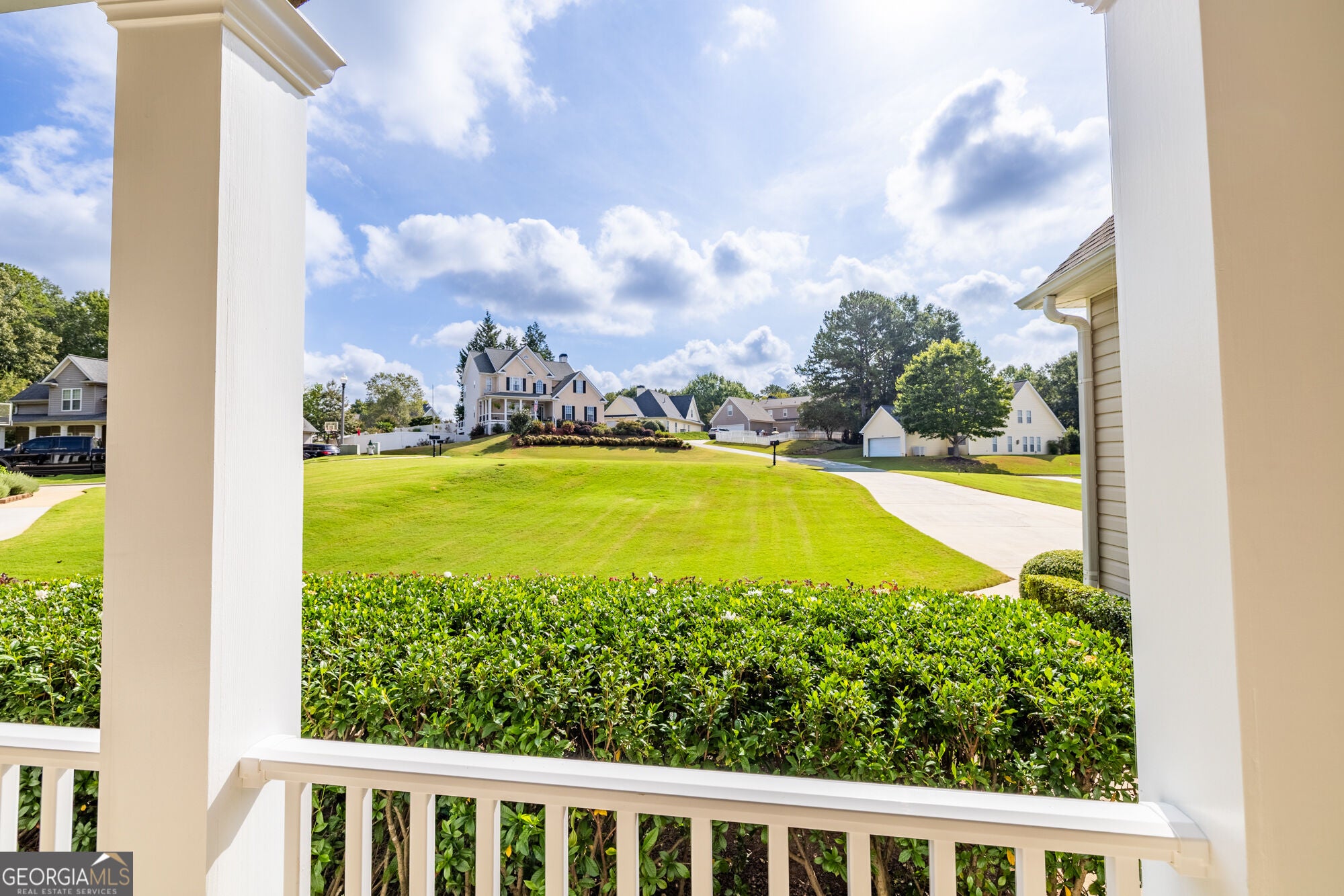 16 McAdam CT