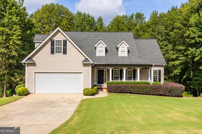 16 McAdam CT Newnan GA 30263