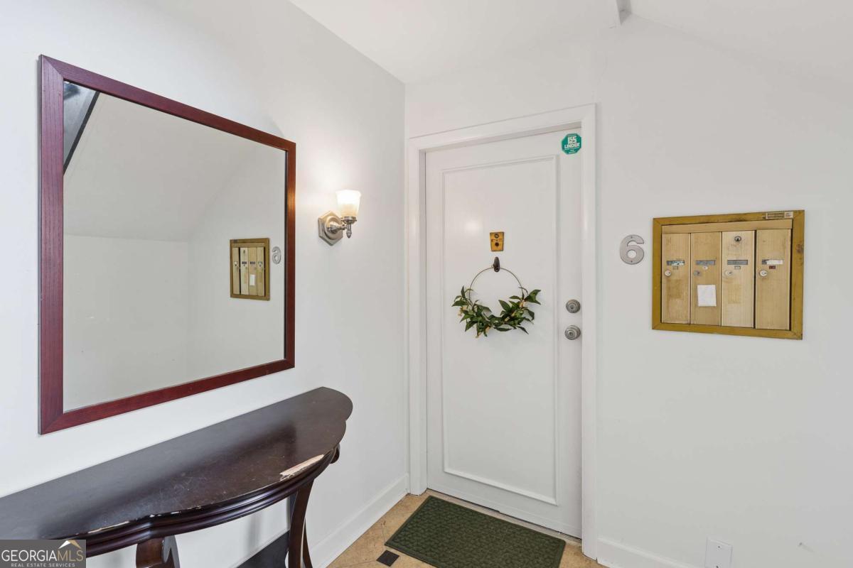 115 Biscayne DR NW F6